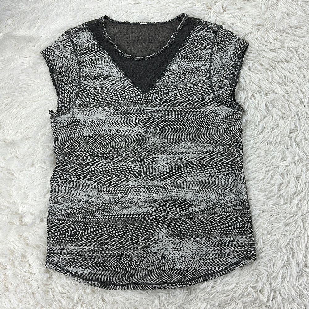 Lululemon For The Run Short Sleeve Swerve Vapor Metal Grey / Metal Grey